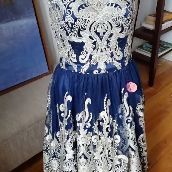 Chi Chi London Yazzy blue metallic lace dress, 8, NWT - Picture 2 of 7